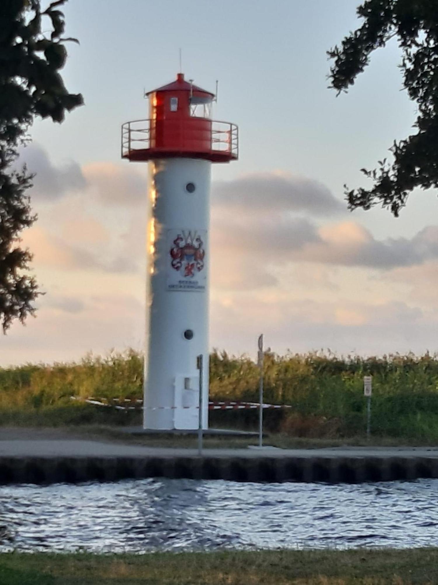 Ferienwohnung Am Ueckerpark Ueckermünde Buitenkant foto